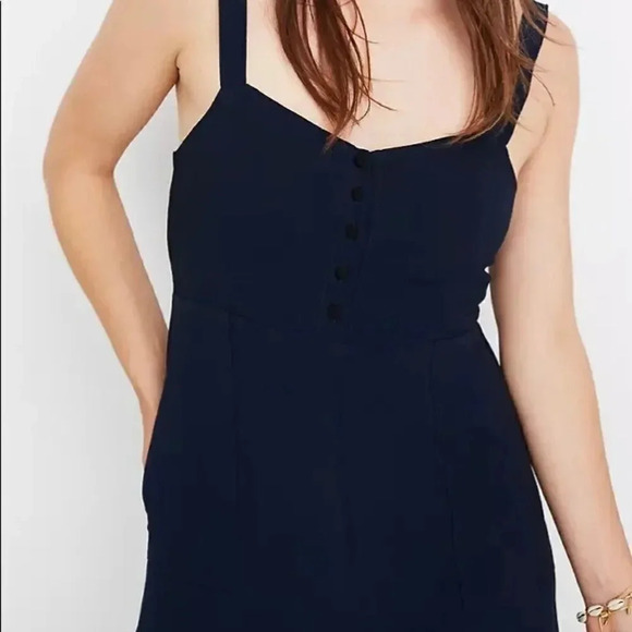 Madewell Button-Front Wide-Leg Jumpsuit - Picture 7 of 7